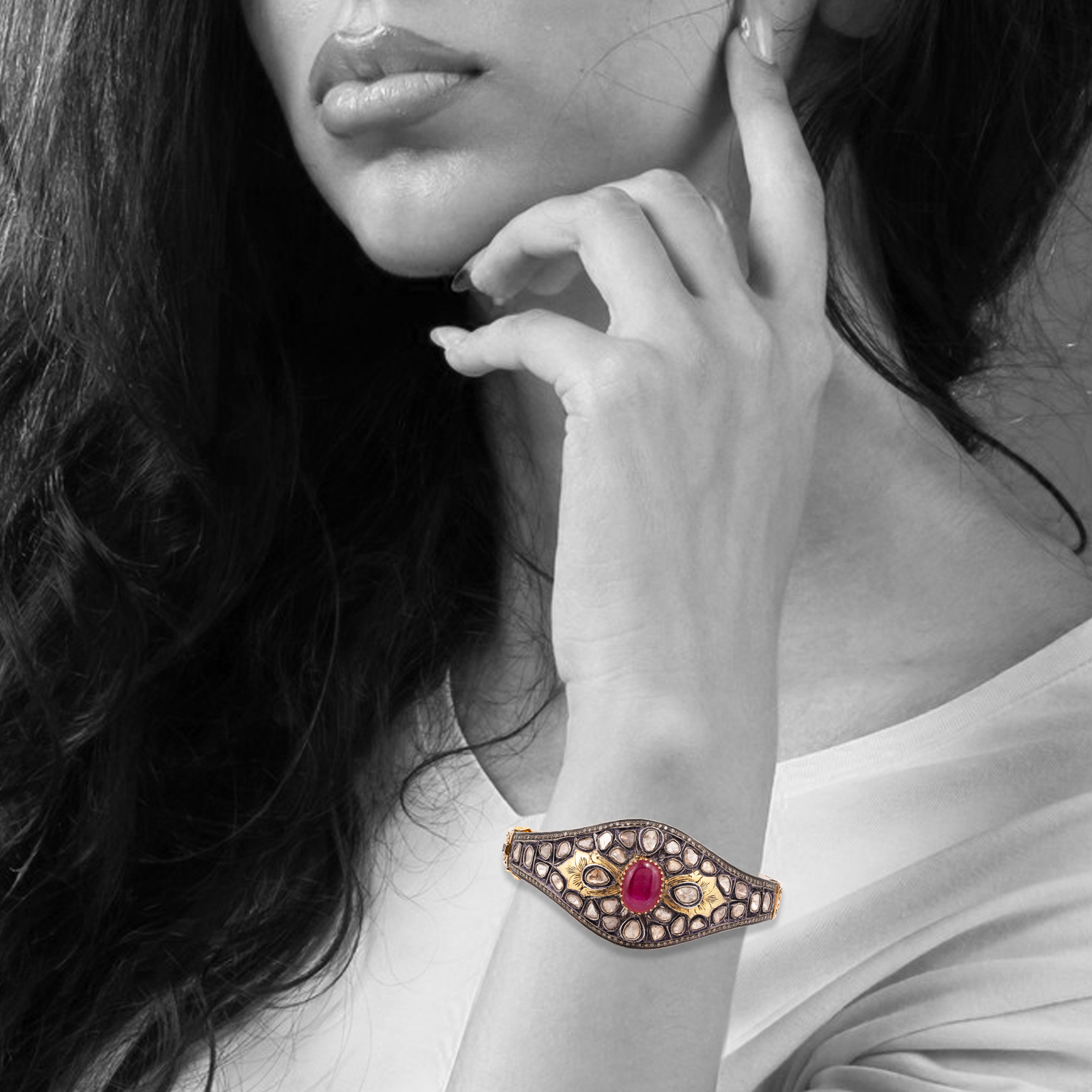 Polki Bangle with Partash Work and Ruby Centre
